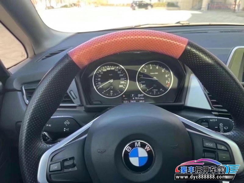 18年宝马2系轿车抵押车出售