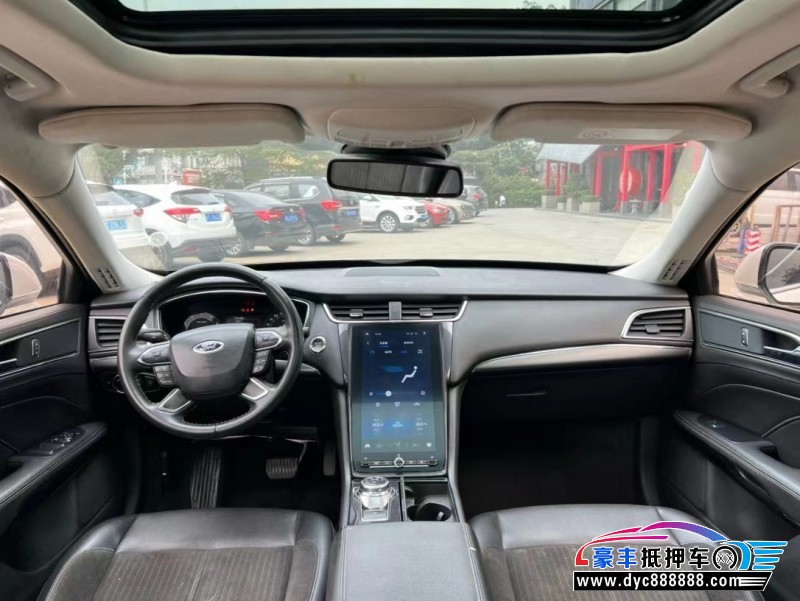 20年福特金牛座轿车抵押车出售