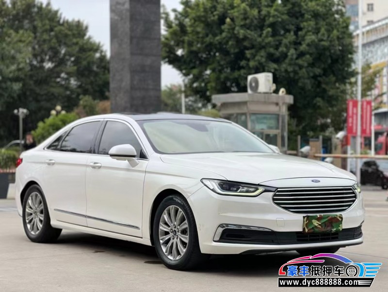 20年福特金牛座轿车抵押车出售