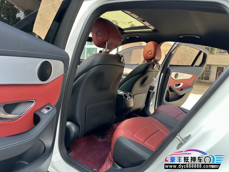 23年奔驰GLCSUV抵押车出售