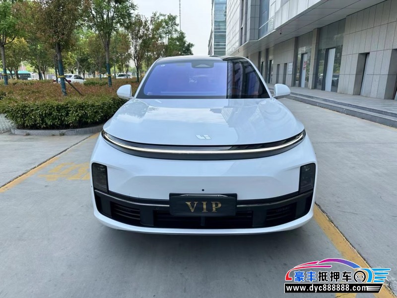 24年理想L7轿车抵押车出售