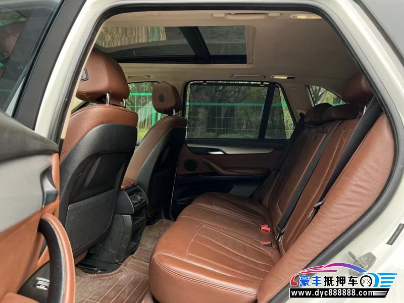 15年宝马X5轿车抵押车出售