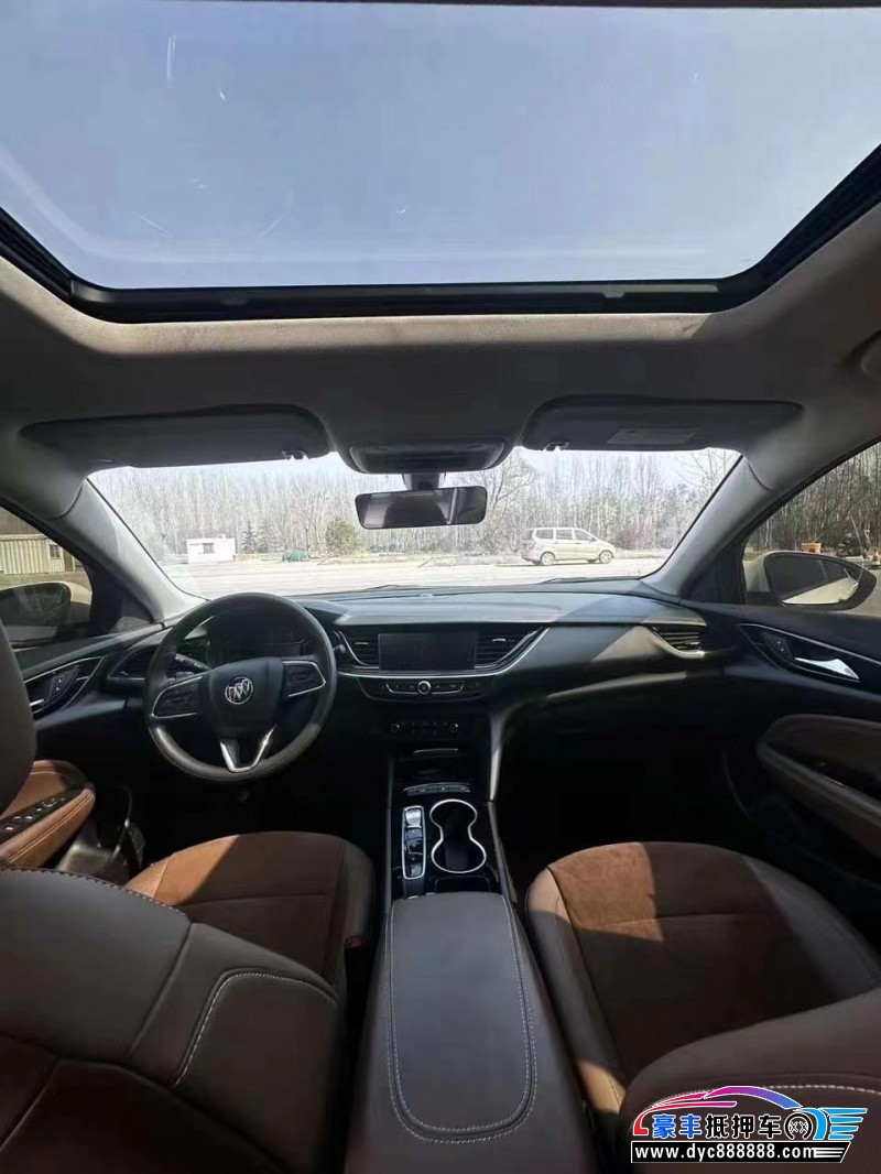 22年别克君威轿车抵押车出售