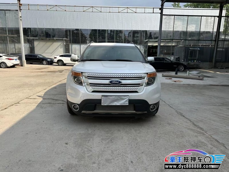 15年福特探险者SUV抵押车出售