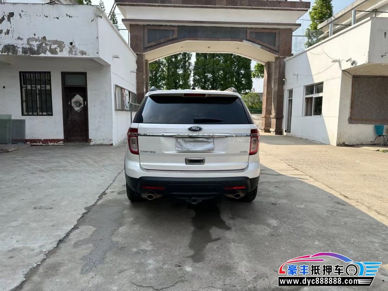 15年福特探险者SUV抵押车出售
