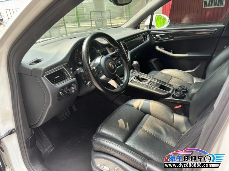 15年保时捷Macan迈凯轿车抵押车出售