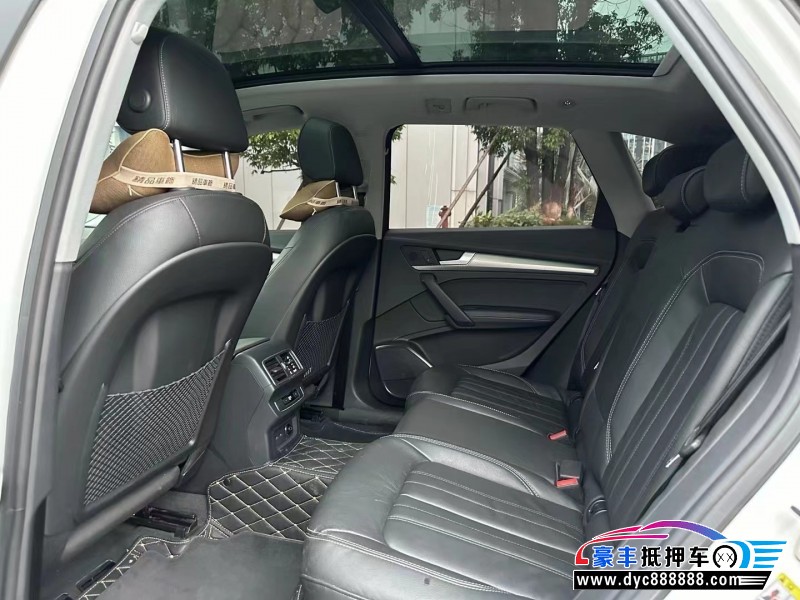 21年奥迪Q5轿车抵押车出售