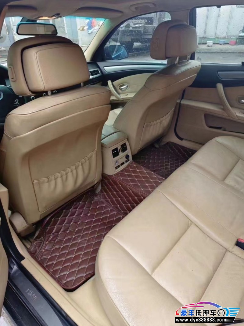 09年宝马5系轿车抵押车出售