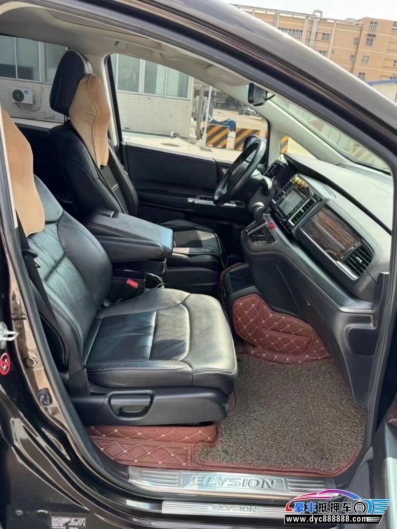 18年本田艾力绅轿车抵押车出售