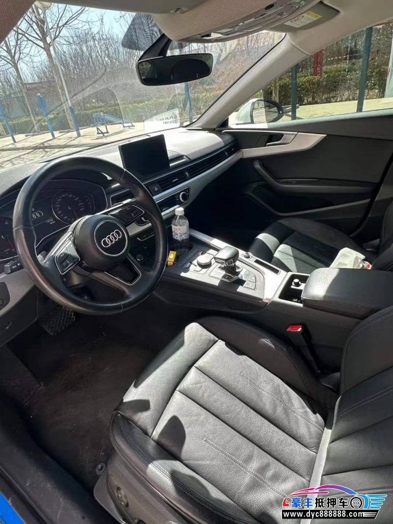 19年奥迪A5轿车抵押车出售