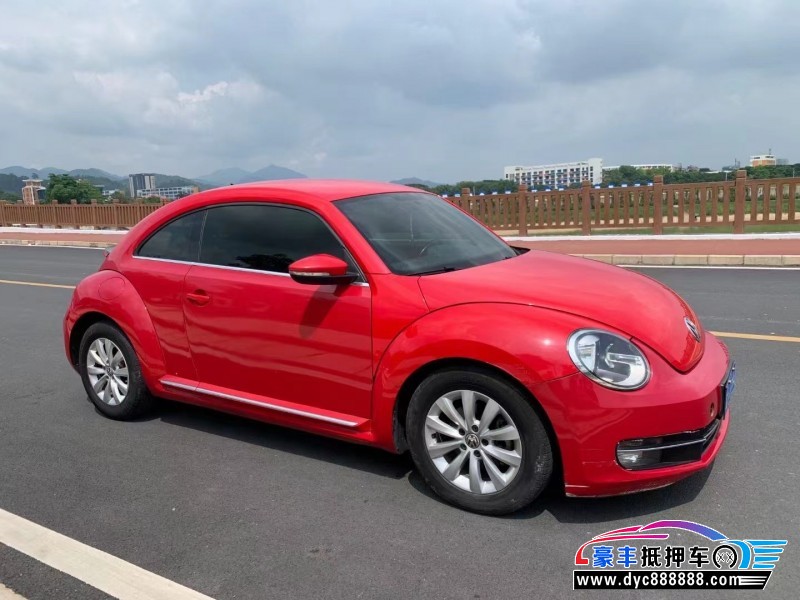 13年大众甲壳虫轿车抵押车出售