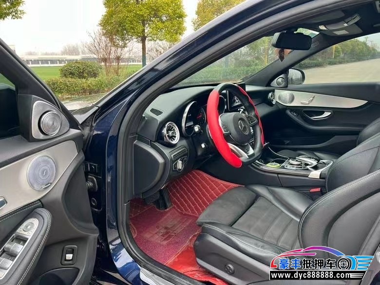 17年奔驰C轿车抵押车出售