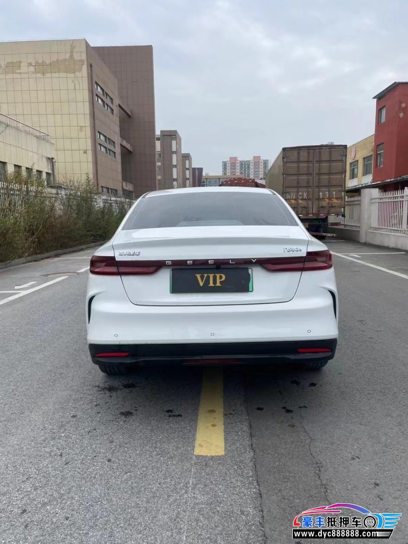 24年吉利几何轿车抵押车出售