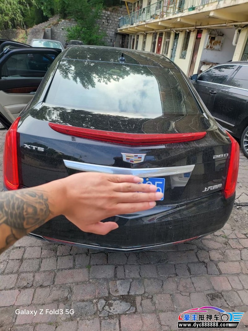 16年凯迪拉克XTS轿车抵押车出售