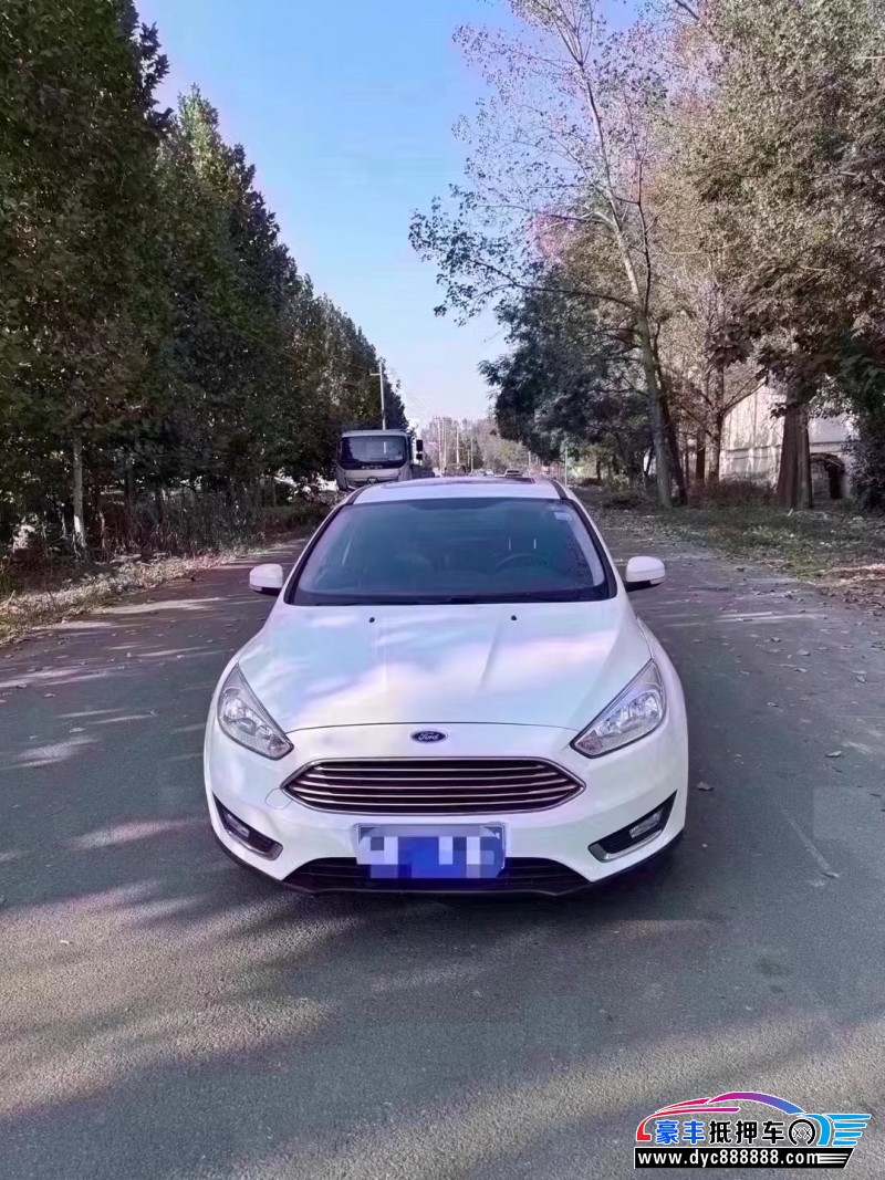 17年福特福克斯轿车抵押车出售