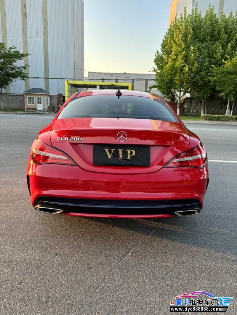 17年奔驰CLA轿车抵押车出售