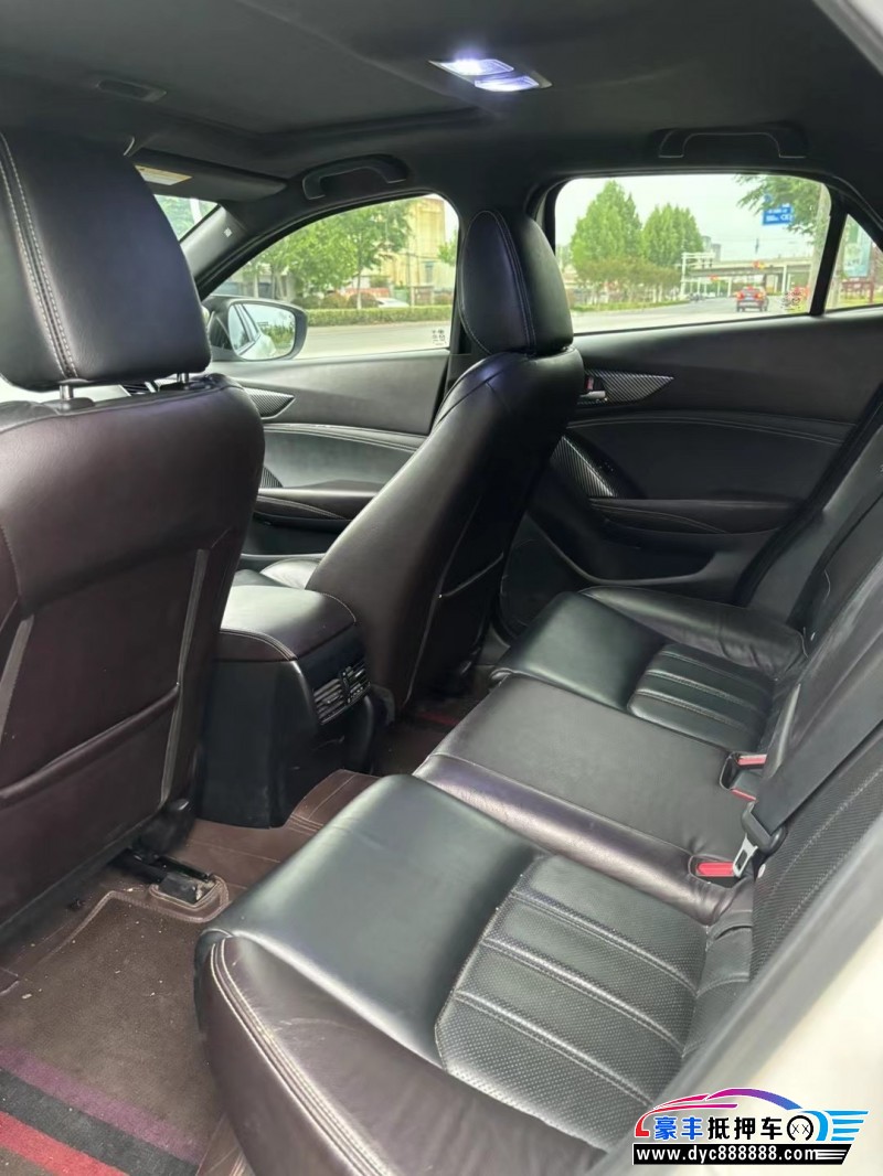 17年马自达CX-4SUV抵押车出售