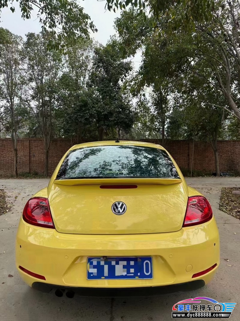 13年大众甲壳虫轿车抵押车出售