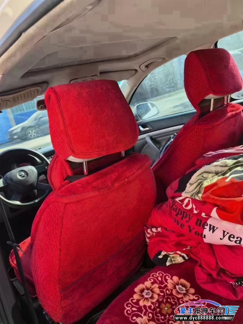 14年斯柯达明锐轿车抵押车出售