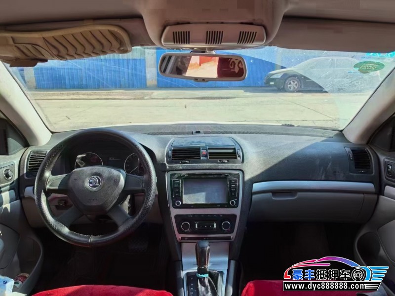 14年斯柯达明锐轿车抵押车出售