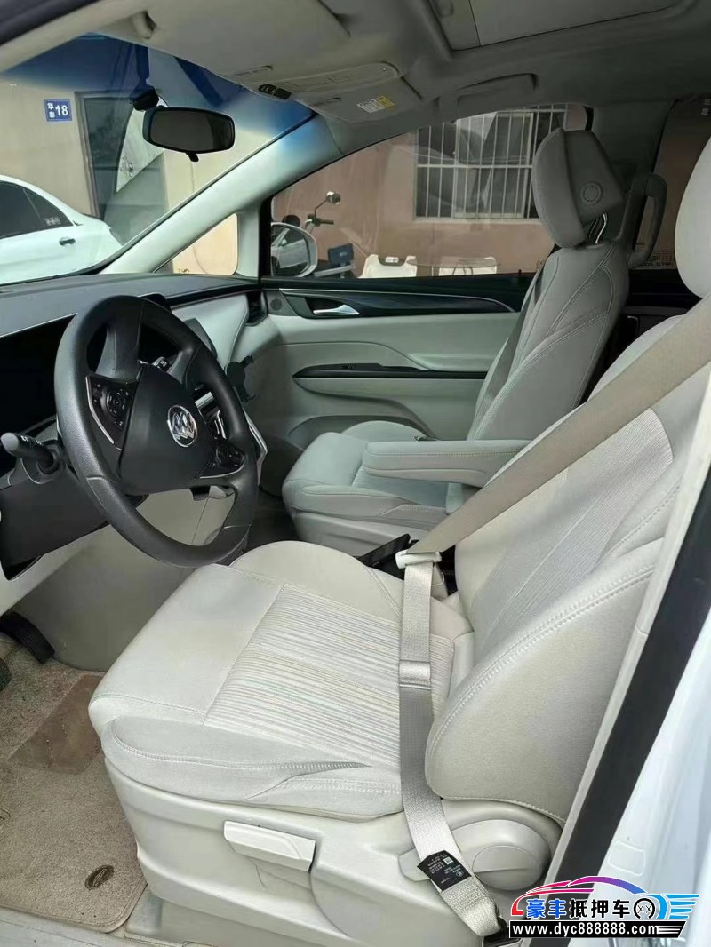 23年别克GL8MPV抵押车出售