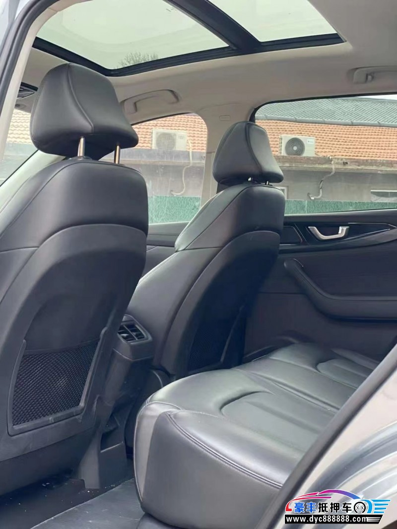 22年威马汽车w6轿车抵押车出售