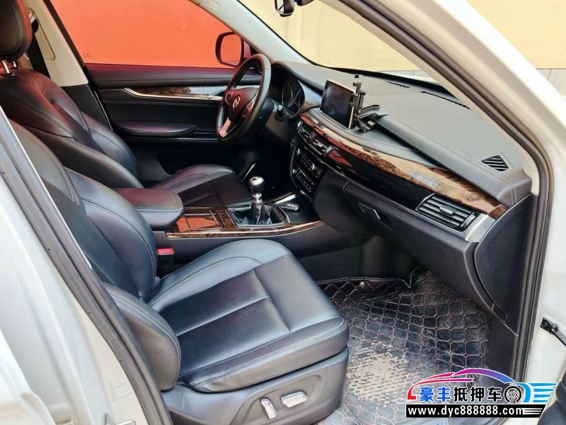 16年汉腾汽车X7轿车抵押车出售