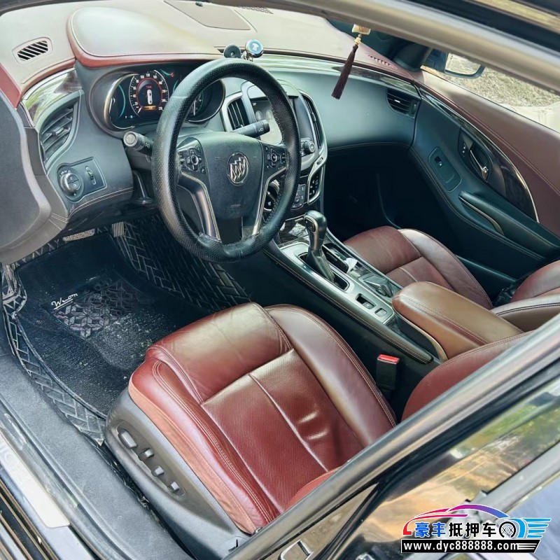 14年别克君越轿车抵押车出售