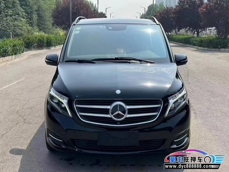 17年奔驰V轿车抵押车出售