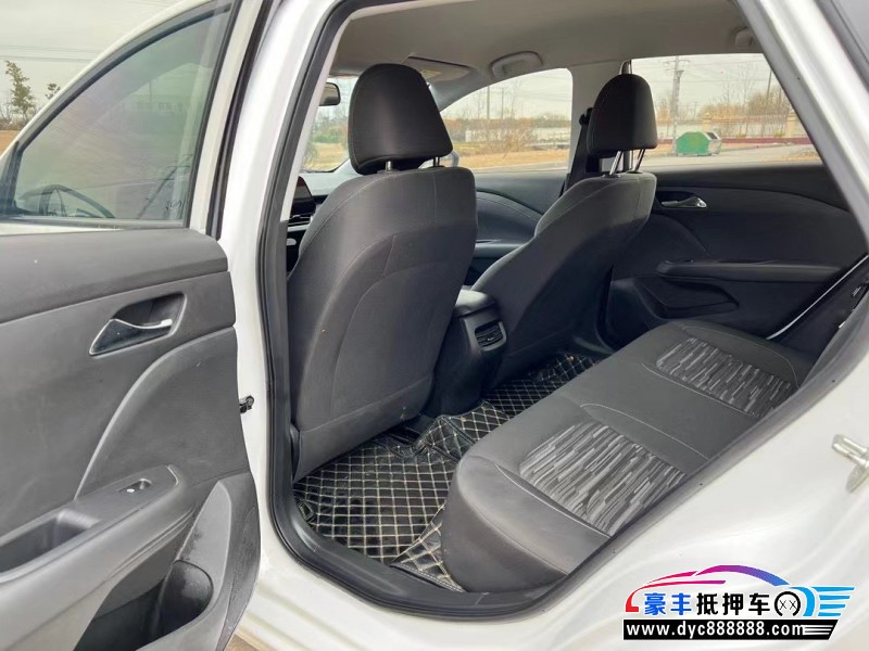 22年雪佛兰科鲁泽轿车抵押车出售