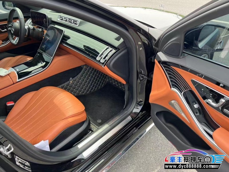 22年奔驰S轿车抵押车出售