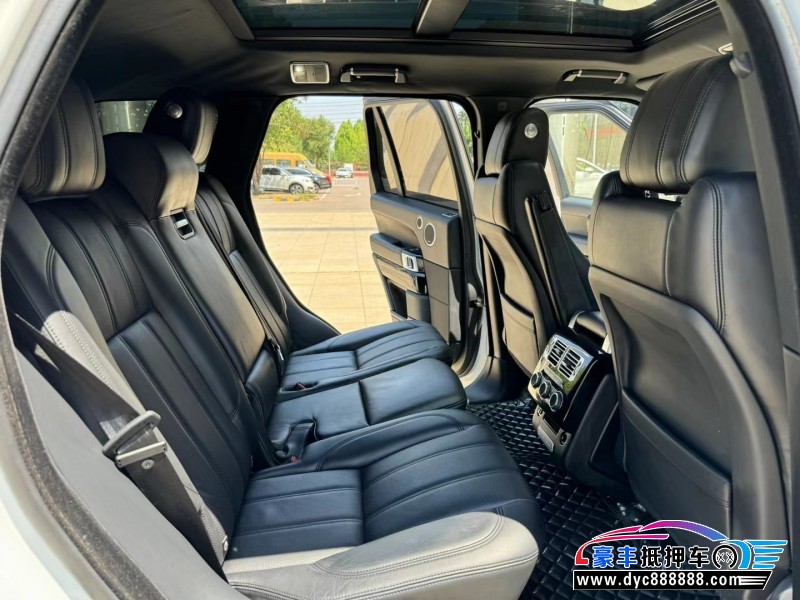 17年路虎揽胜行政轿车抵押车出售