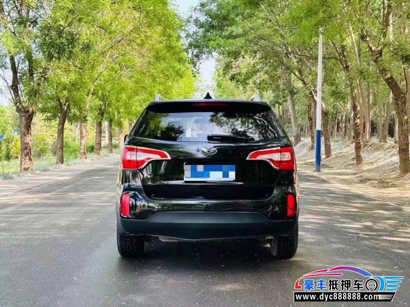 13年起亚索兰托SUV抵押车出售