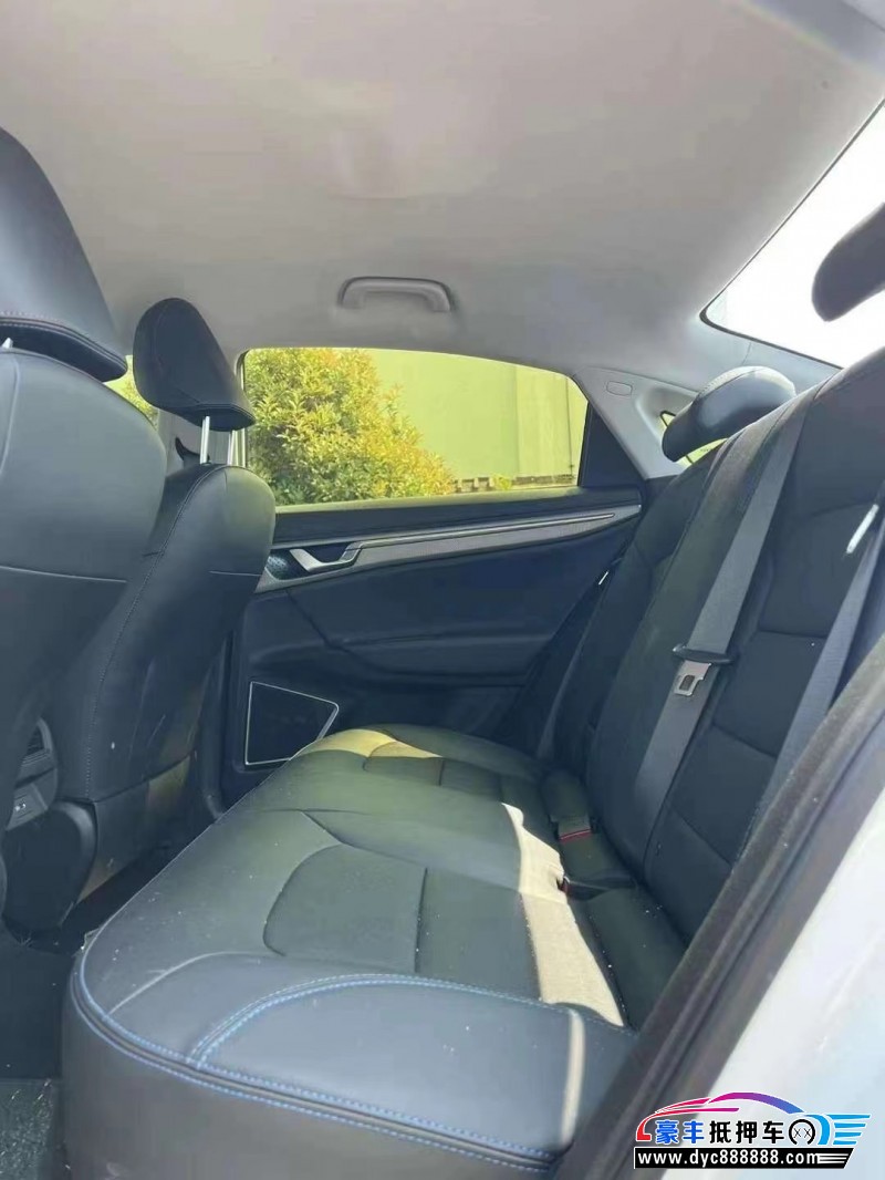 24年吉利帝豪EV轿车抵押车出售