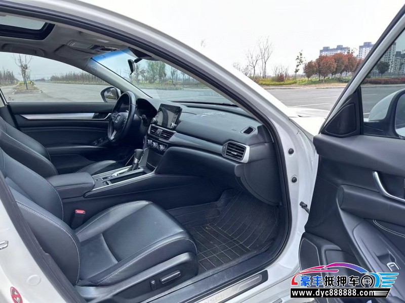 19年本田英诗派轿车抵押车出售