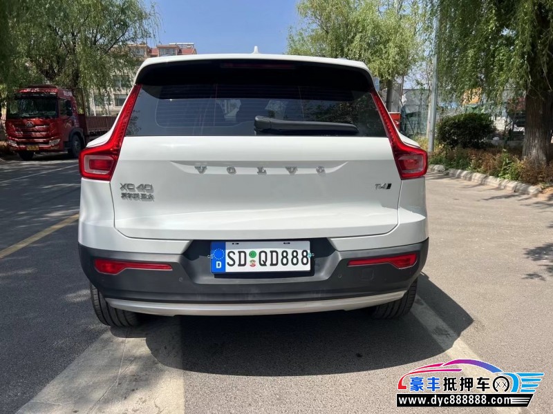 21年沃尔沃XC40轿车抵押车出售