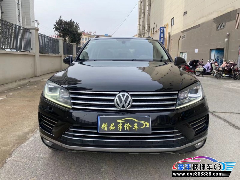 16年大众途锐SUV抵押车出售