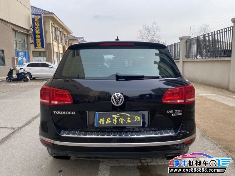 16年大众途锐SUV抵押车出售