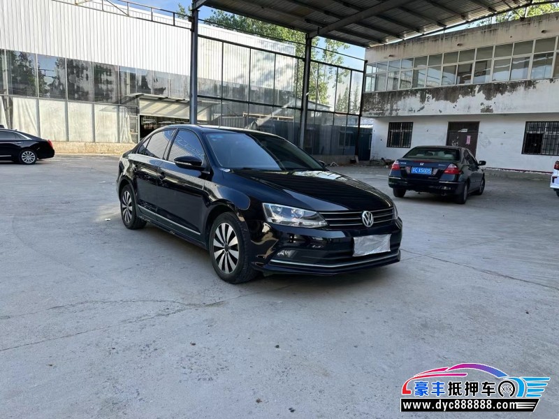 17年大众速腾轿车抵押车出售