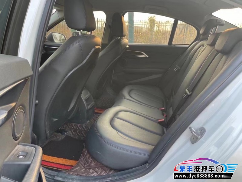 19年宝马1系轿车抵押车出售