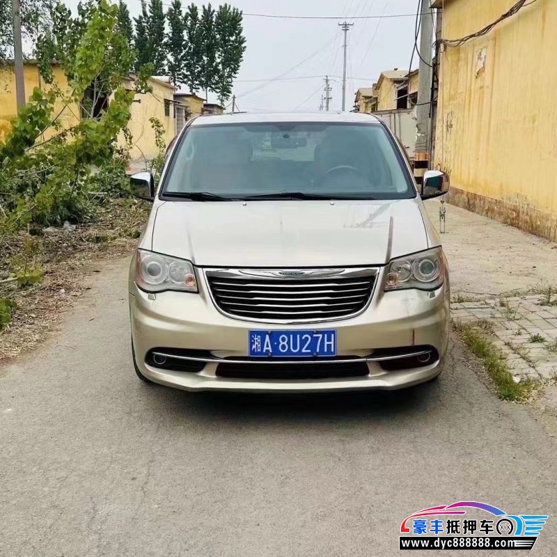 13年克莱斯勒大捷龙(进口)轿车抵押车出售