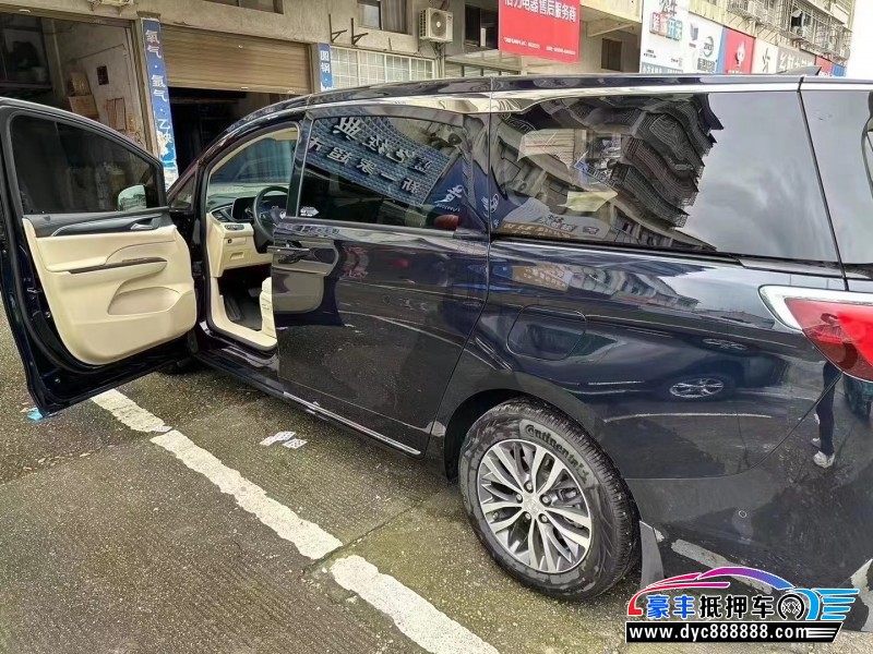 23年别克GL8轿车抵押车出售