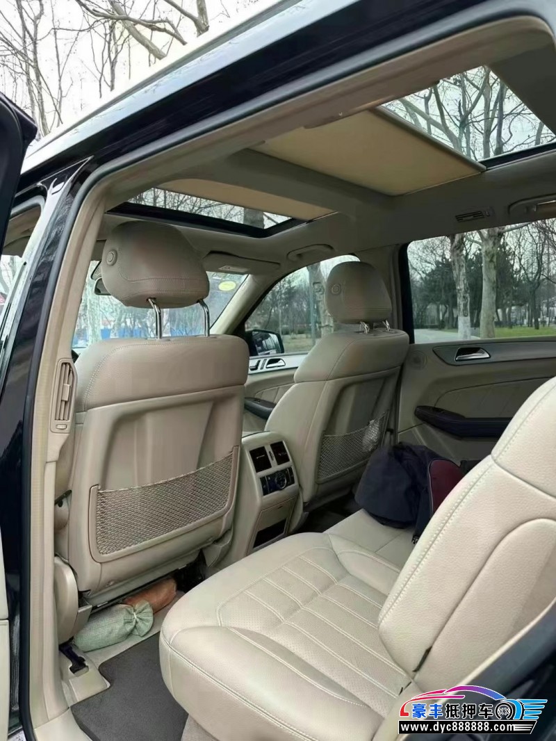 16年奔驰GLSUV抵押车出售