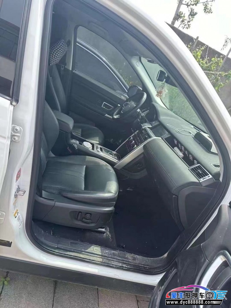 18年路虎发现神行SUV抵押车出售