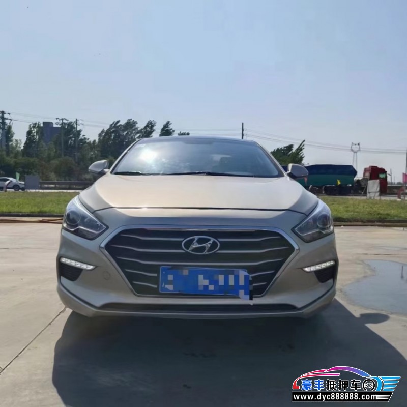 18年现代名图轿车抵押车出售