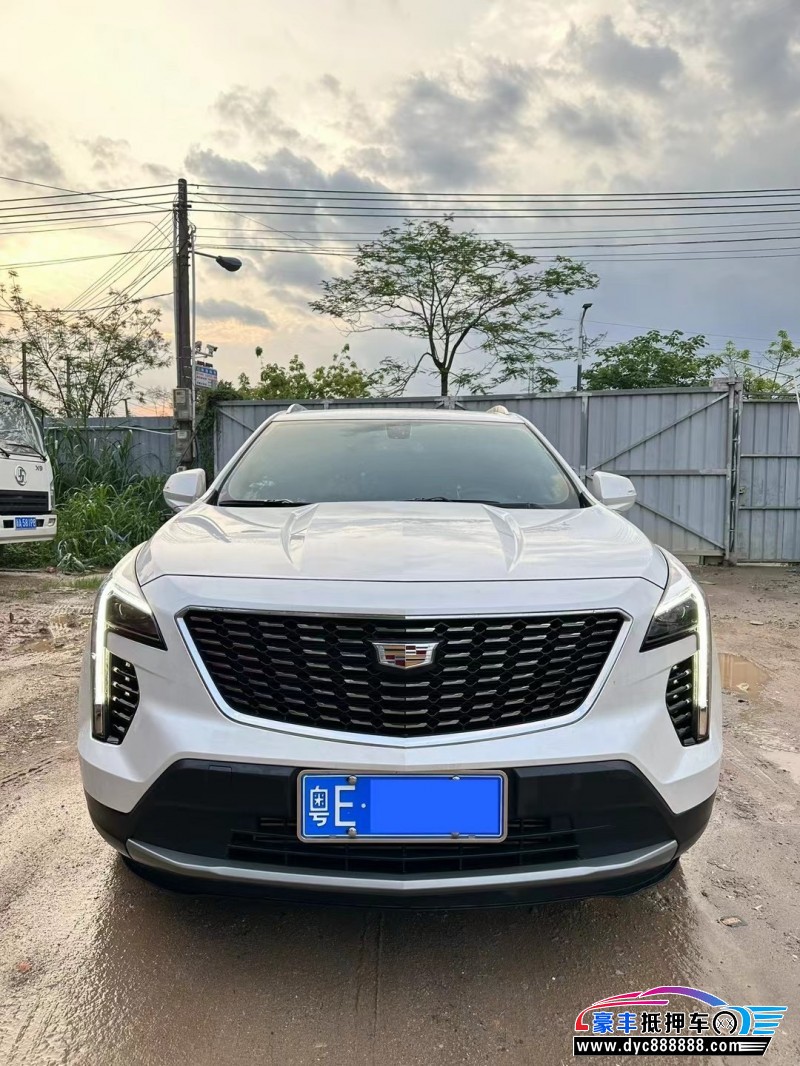 21年凯迪拉克XT4轿车抵押车出售