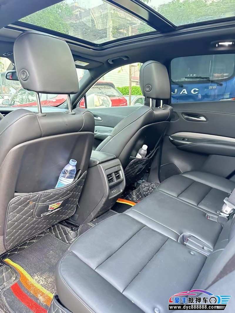 21年凯迪拉克XT4轿车抵押车出售