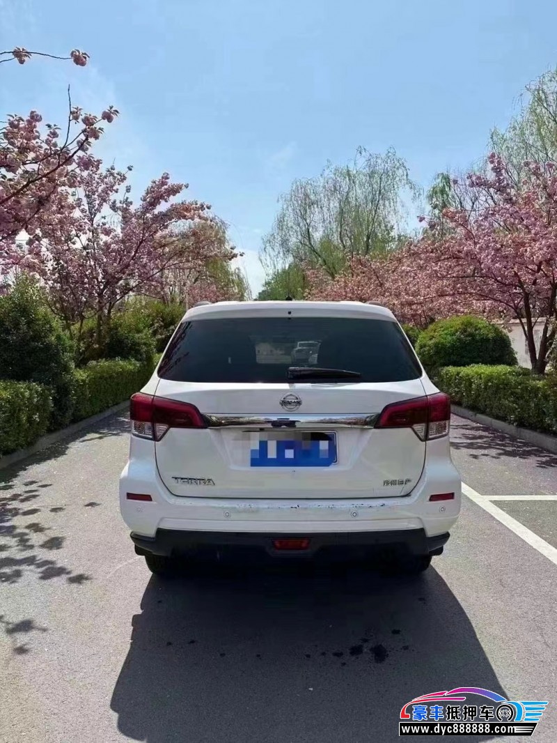 18年日产途乐轿车抵押车出售