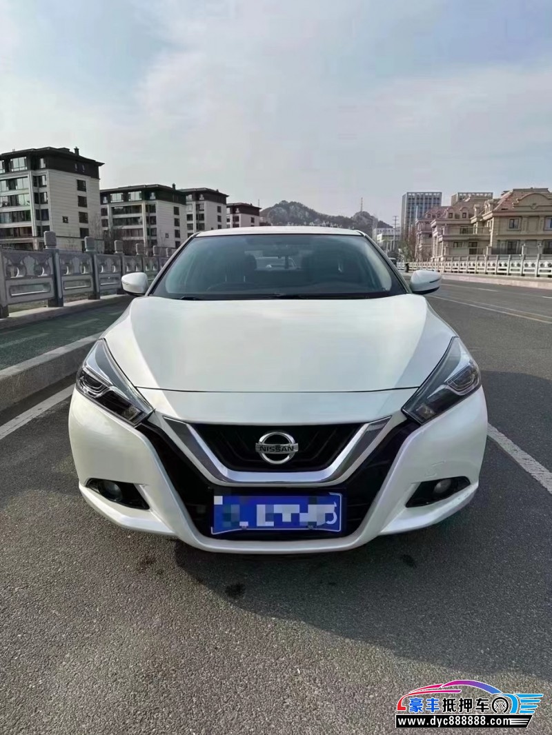 20年日产蓝鸟轿车抵押车出售