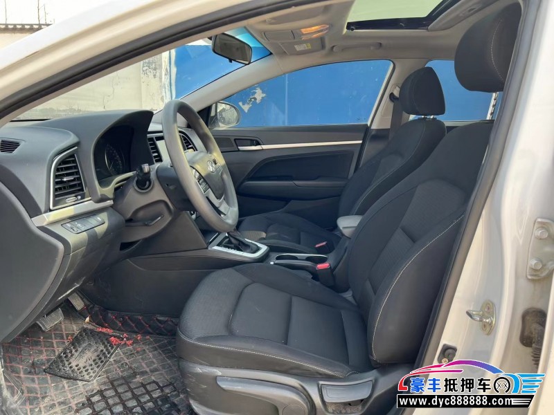 19年现代领动轿车抵押车出售